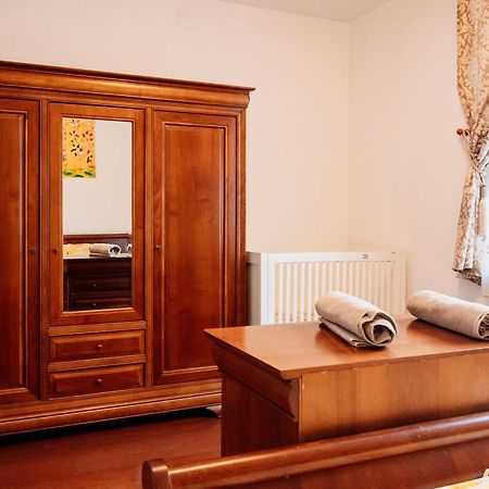 Maan Central Apartment Pet Friendly Location Brassó Kültér fotó