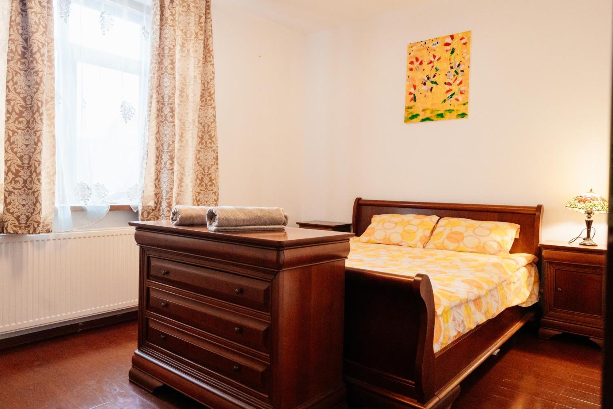Maan Central Apartment Pet Friendly Location Brassó Kültér fotó