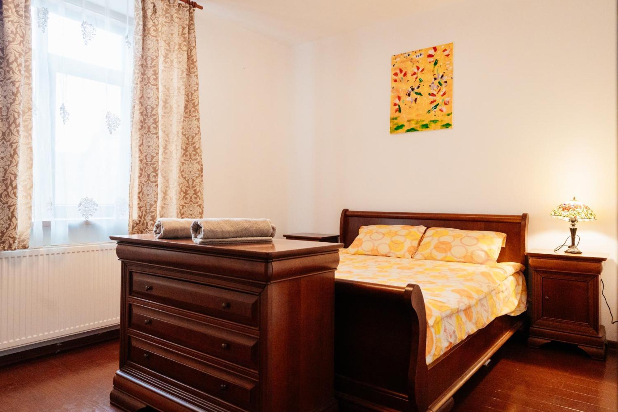 Maan Central Apartment Pet Friendly Location Brassó Kültér fotó