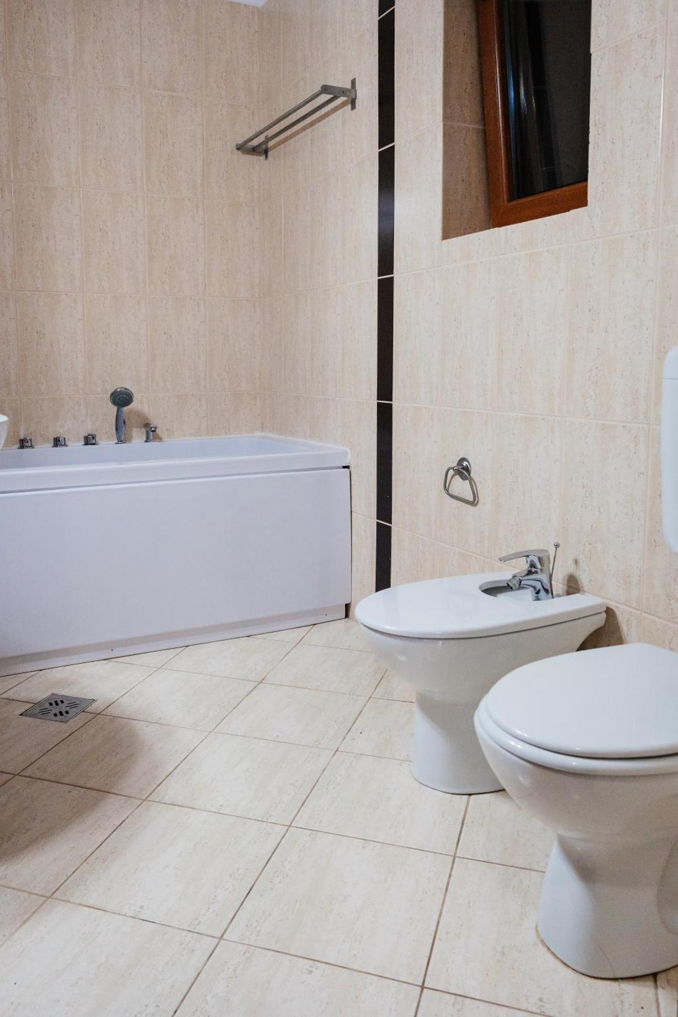 Maan Central Apartment Pet Friendly Location Brassó Kültér fotó